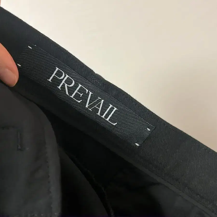 프리베일 PREVAIL PVIL Cotton Shorts (Black)