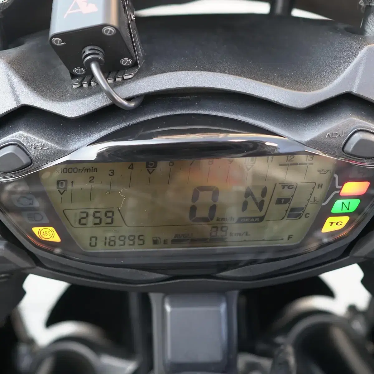 2019년 GSXS1000F A + 올린즈 리어서스 + 사이드캐리어 등