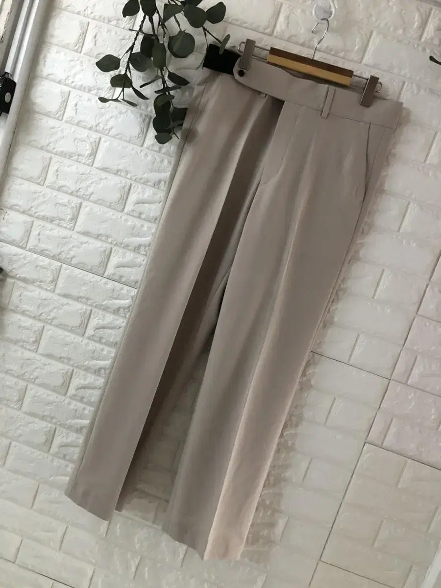 Union Seoul Men's Slacks