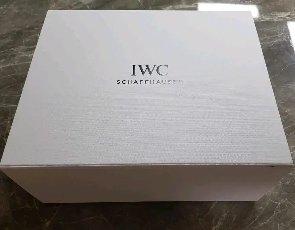 IWC 시계 박스(시계박스/선물박스)크기31cm/25.5cm/13.5cm