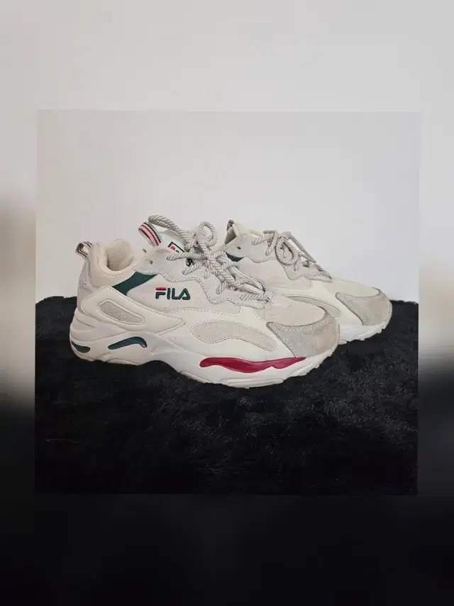 FILA 휠라 레이 트레이서 운동화 240