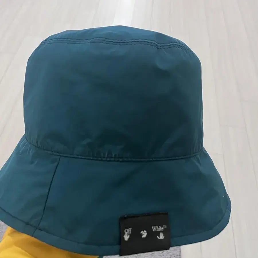 오프화이트 벙거지 버켓 모자 off white bucket hat