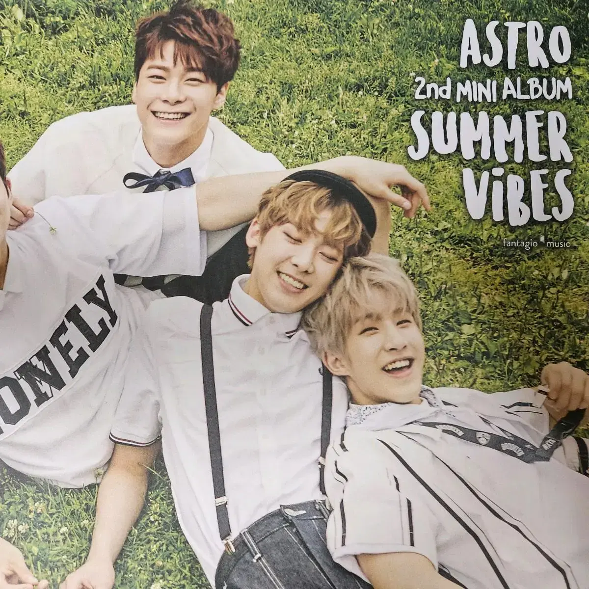 아스트로 astro summer vibes poster