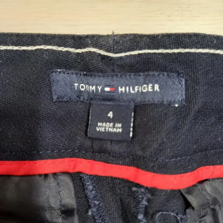 28 Tommy&Hilfiger 스판 슬림일자 면바지 네이비 28-730