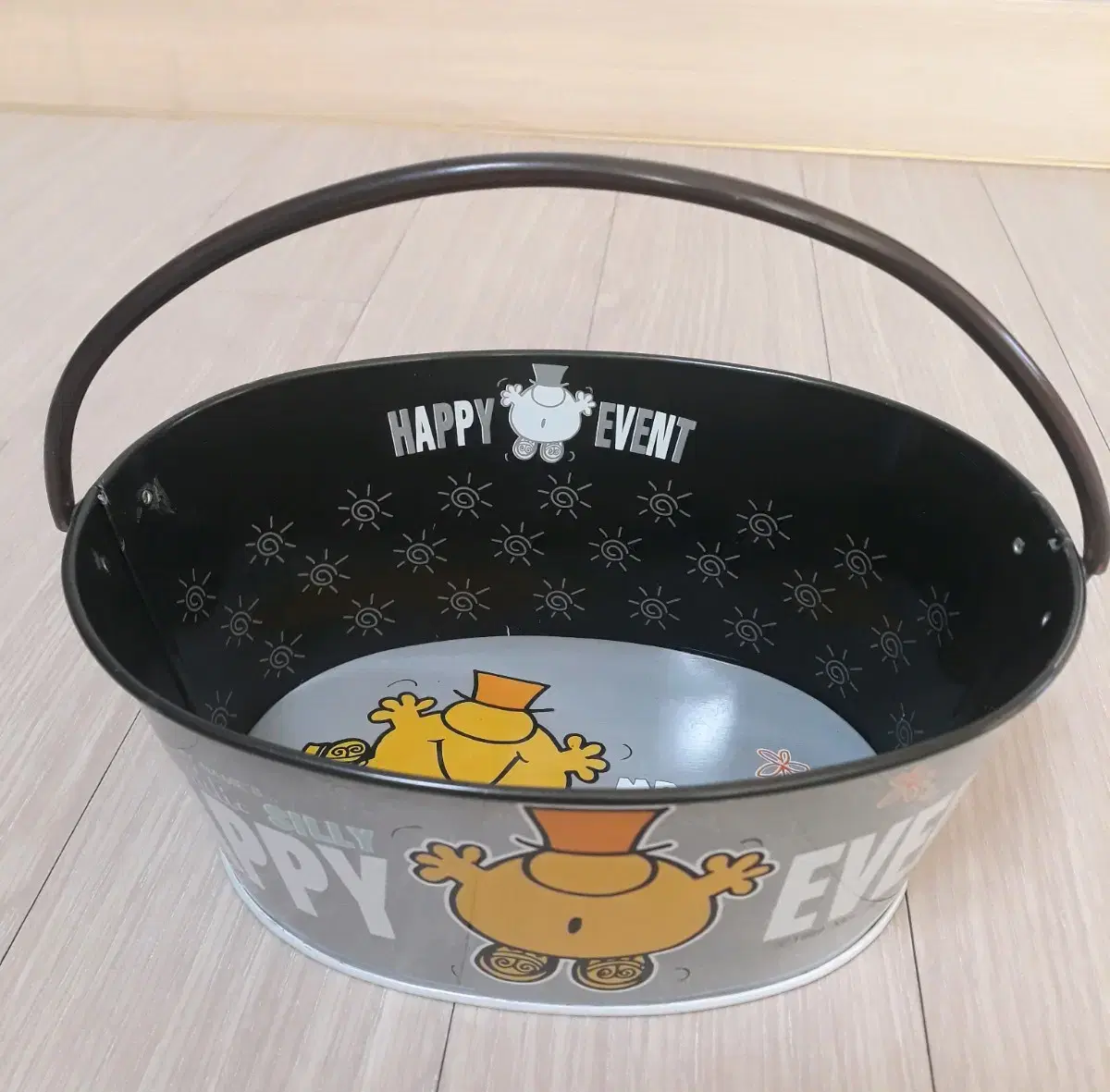 Classic Iron Basket (Medium)