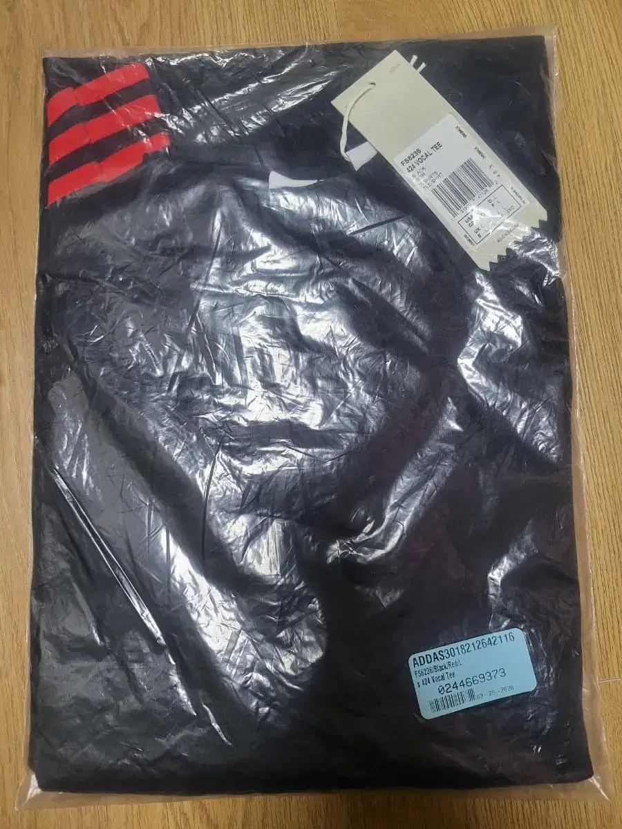 Adidas 424 Short Sleeve T-Shirt L New for sale