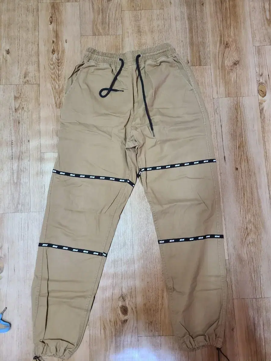 Nestiquick Jogger Pants