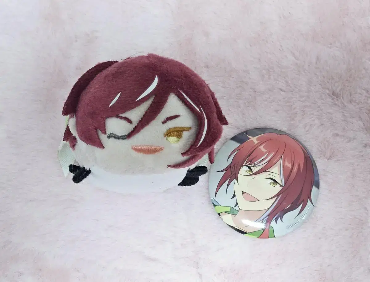 Sell) Sakasaki Natsume Mochimasu,Can badge in bulk