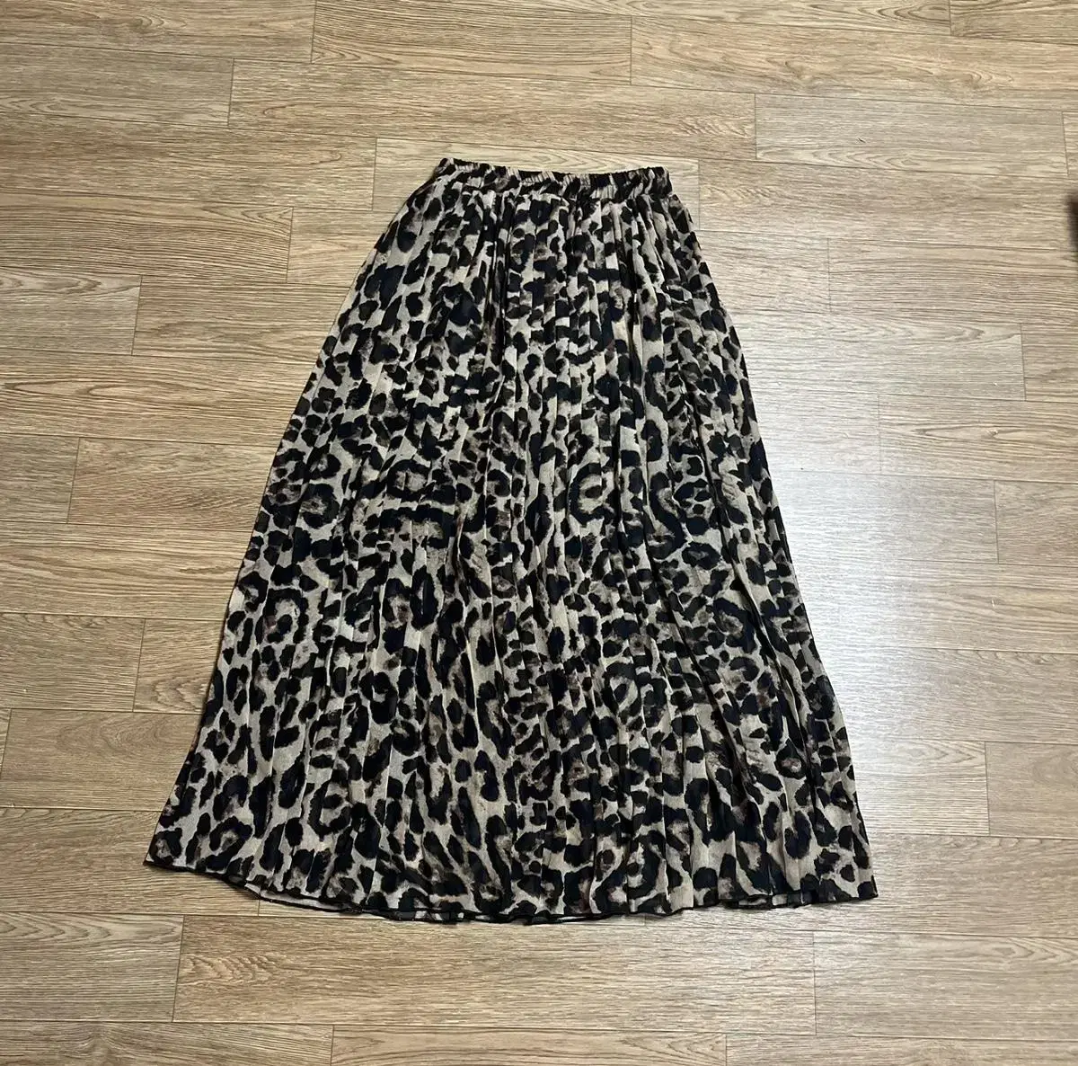 [F] Leopard Chiffon Banded Pleated Long Skirt