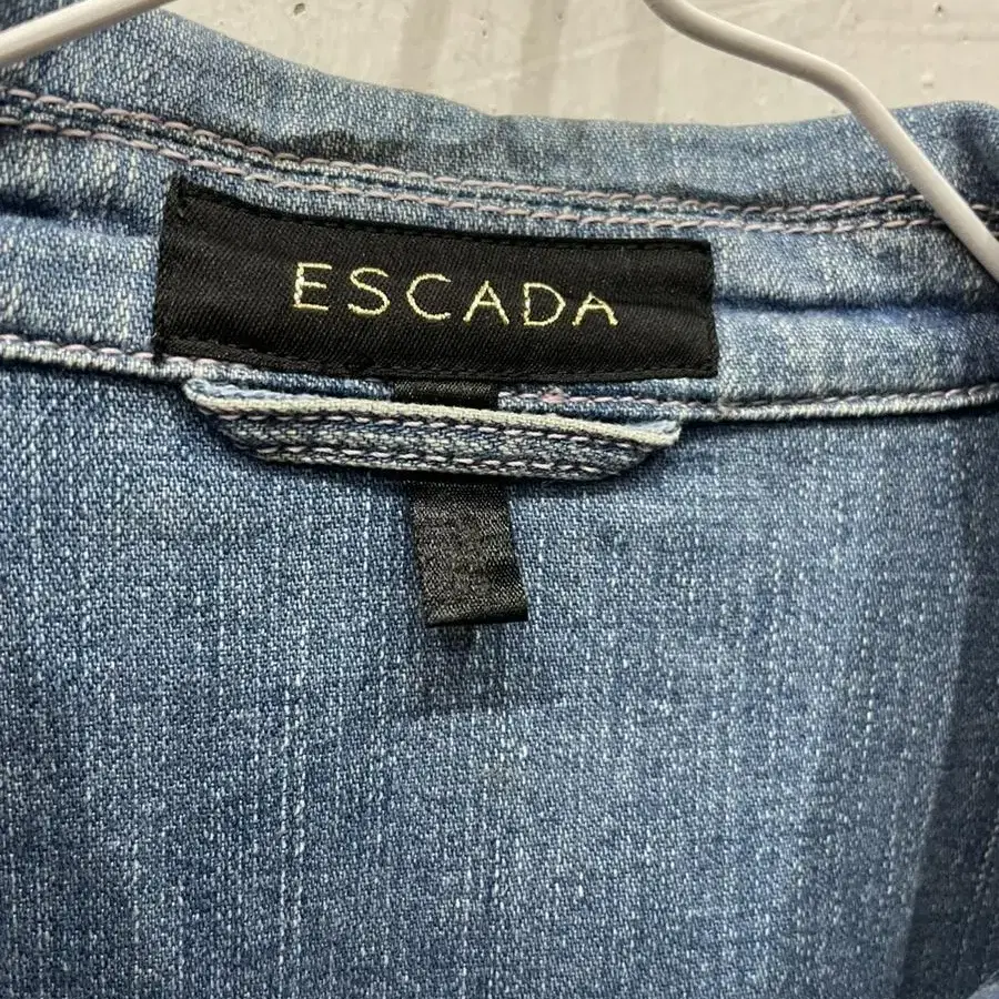 ESCADA 에스까다 정품 데님 셔츠 자켓