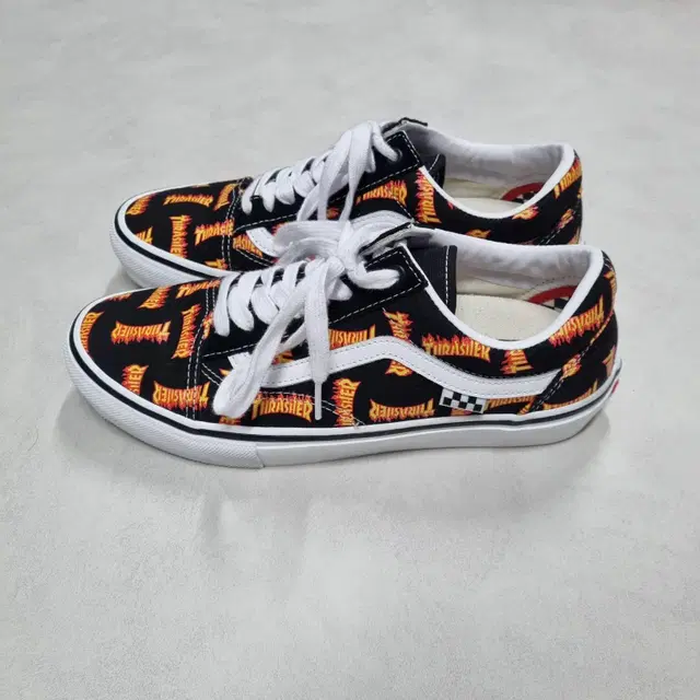 반스 올드스쿨 쓰레셔 - 270    VANS OLDSKOOL