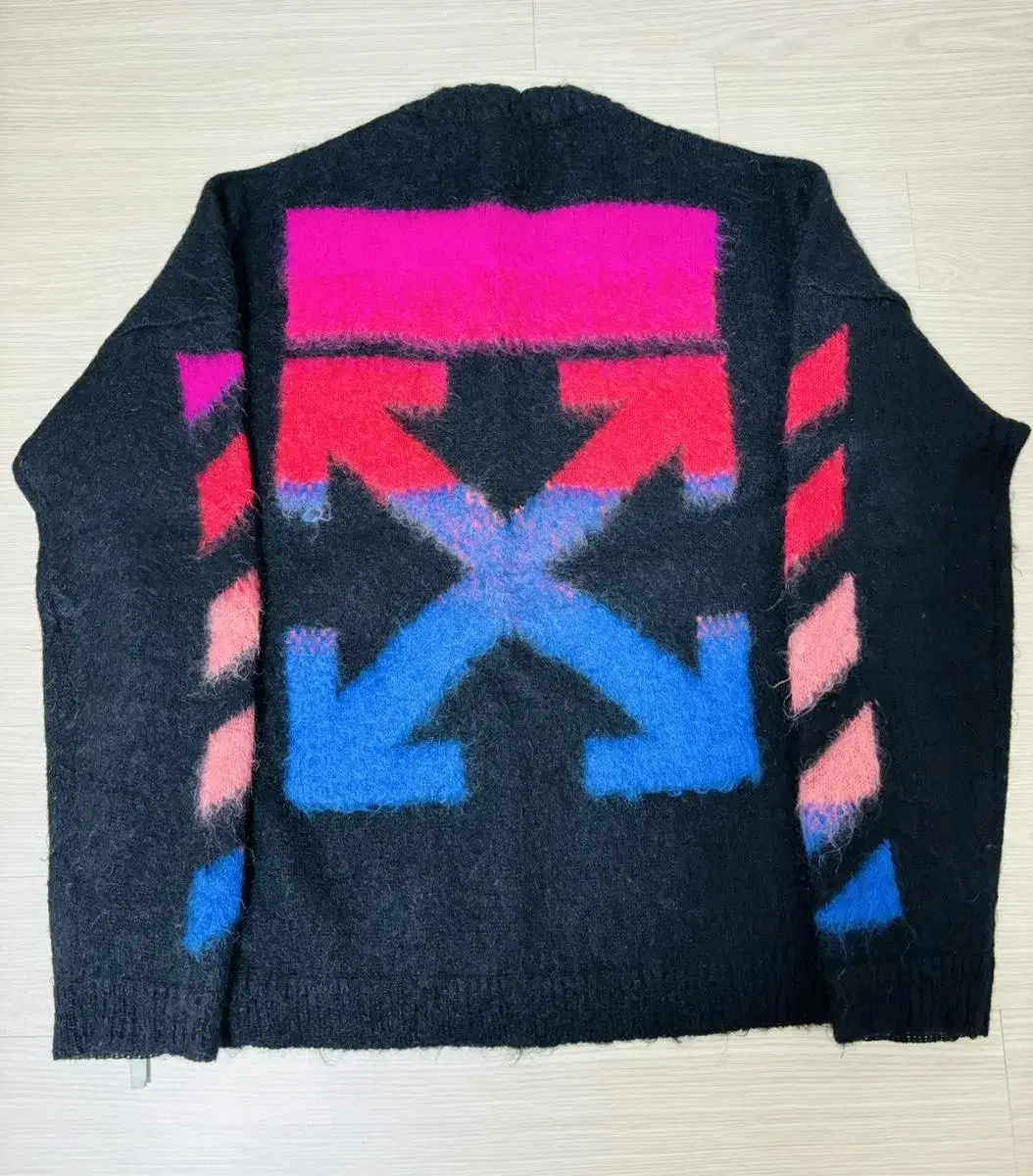 [S]Off-White Gradient Mohair Knit