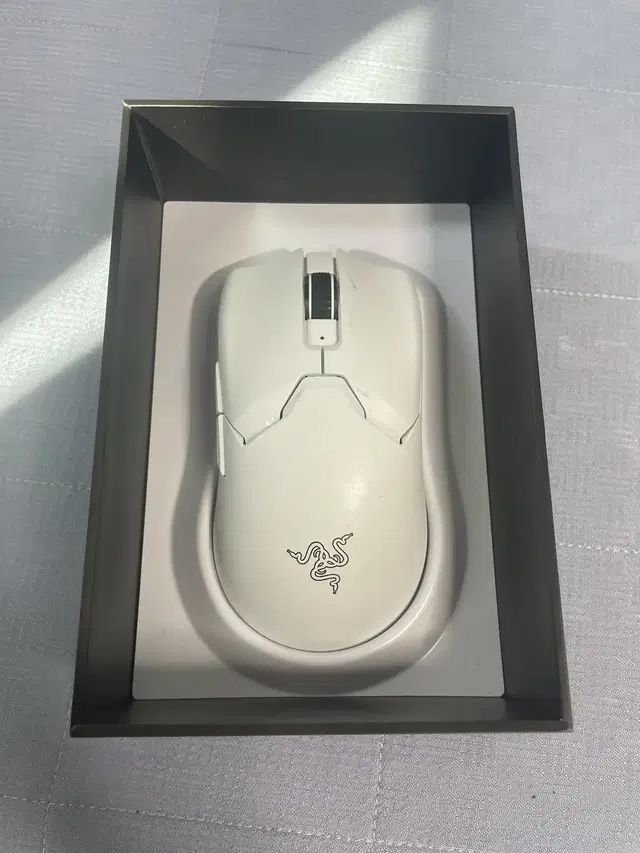 viper v2 pro 판매합니다