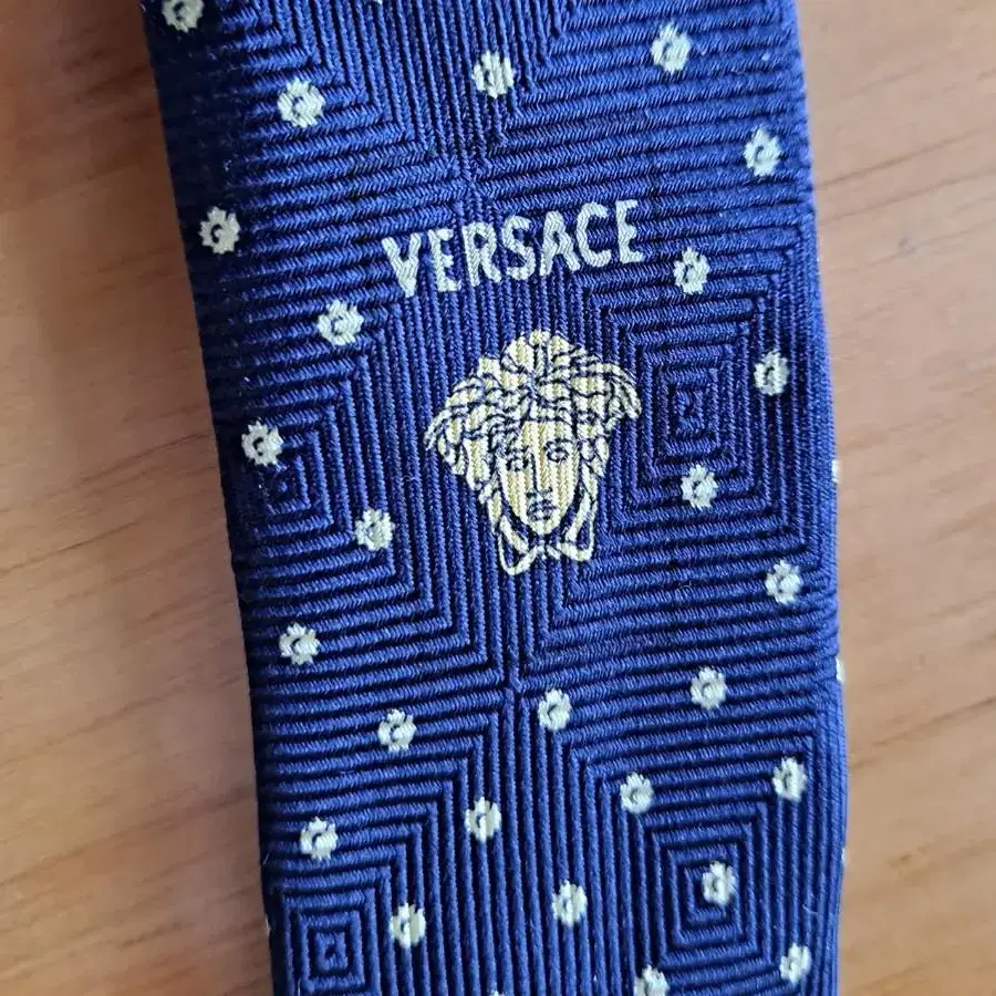 베르사체 Versace 넥타이 made in italy