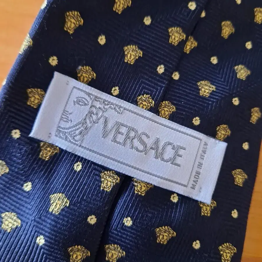 베르사체 Versace 넥타이 made in italy