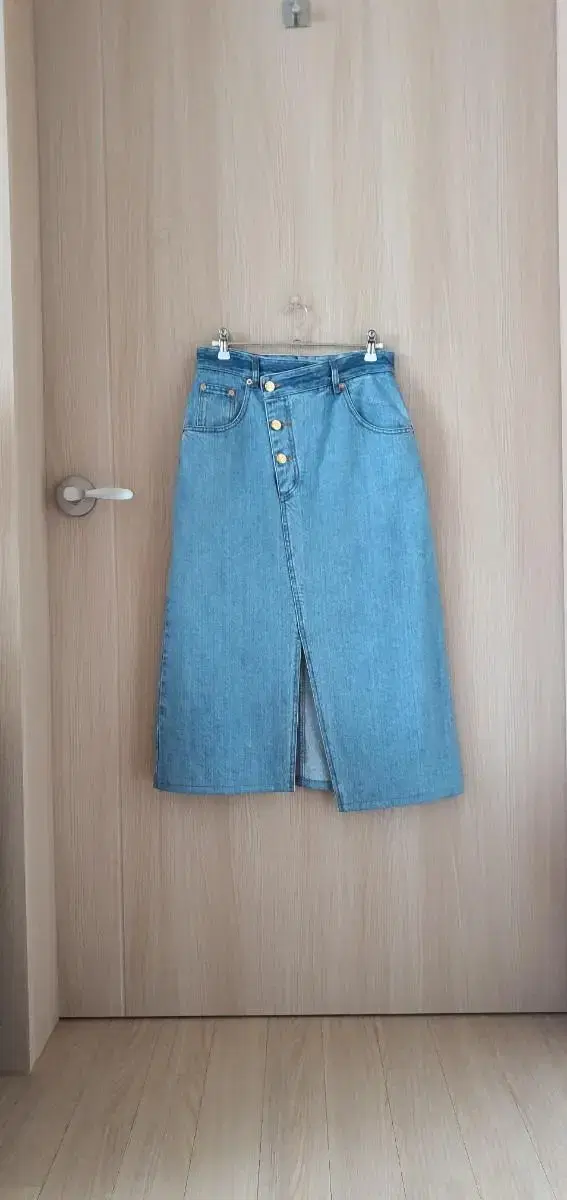 EENK Denim Skirt 55 (No shipping)