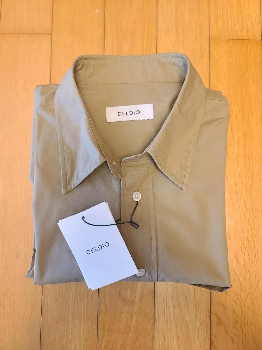 D.O. Typewriter Shirt New For Sale Camel Beige Large Size