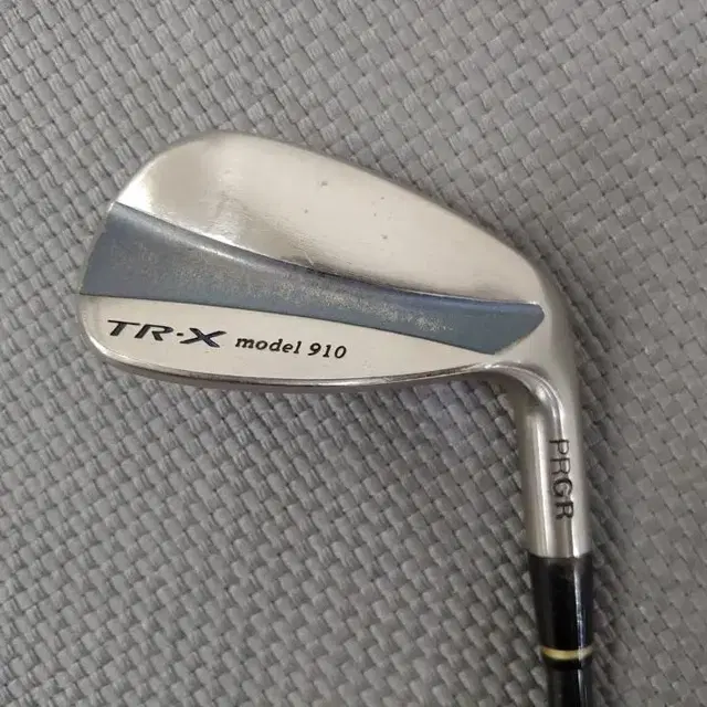 PRGR TRX 모델 910 9번 아이언H60g m37 R