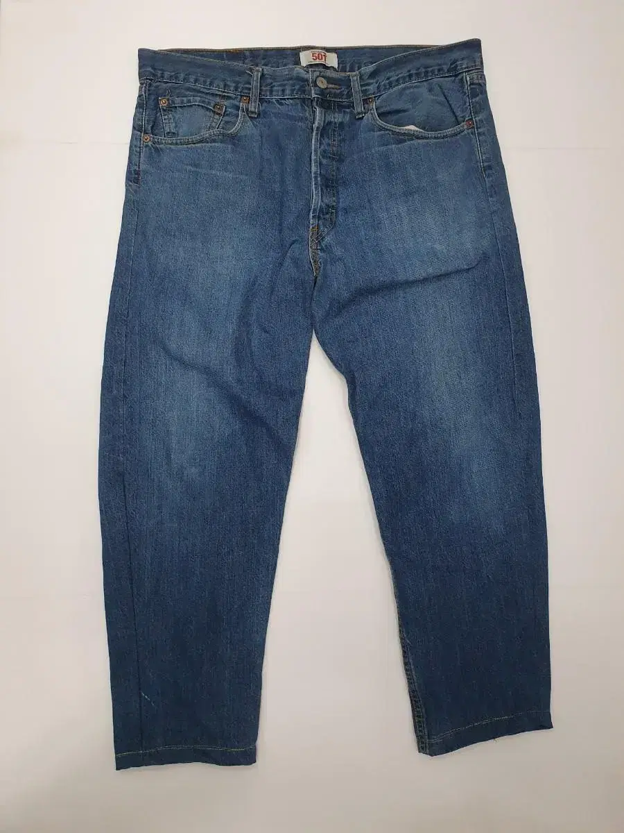 Levi's 501 ( W38 L30)