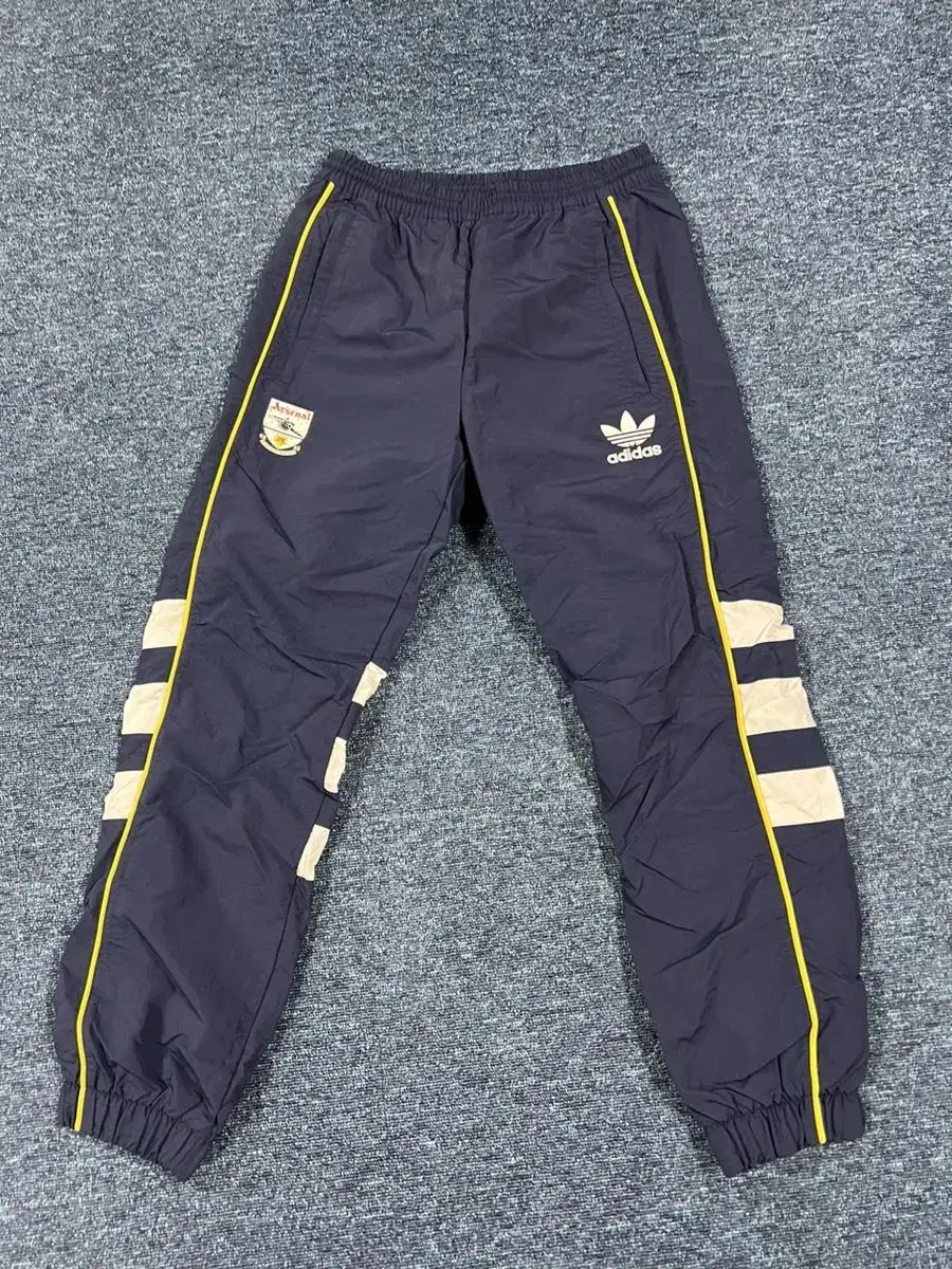 Adidas Arsenal Retro Woven Jogger Pants Navy Size Small