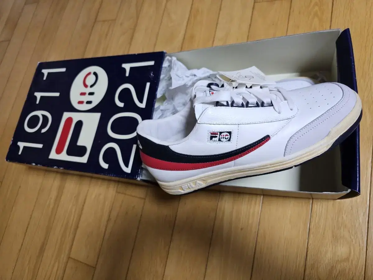 휠라 fila 110주년 기념 티어제로 테니스화