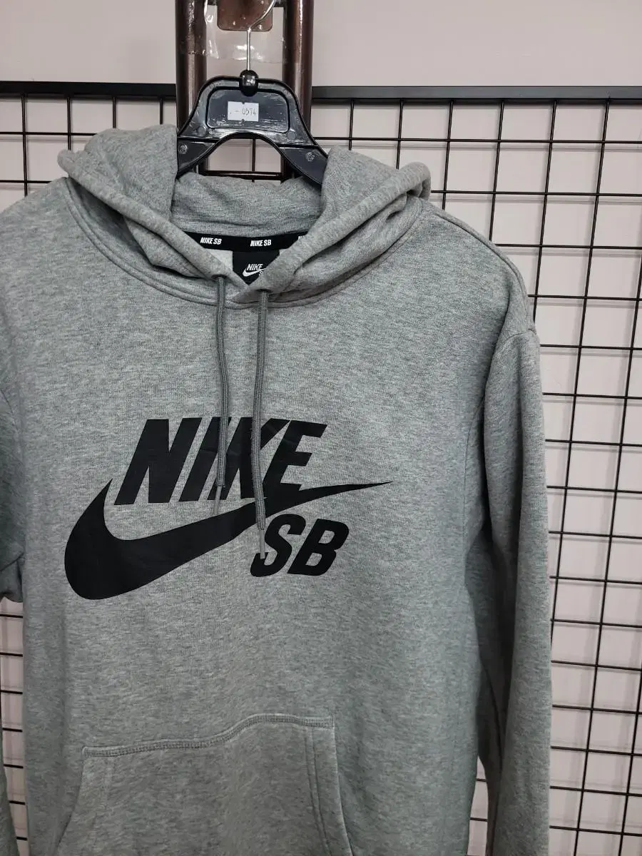 a0574) Nike Big Swish Fleece Hoodie 95 M