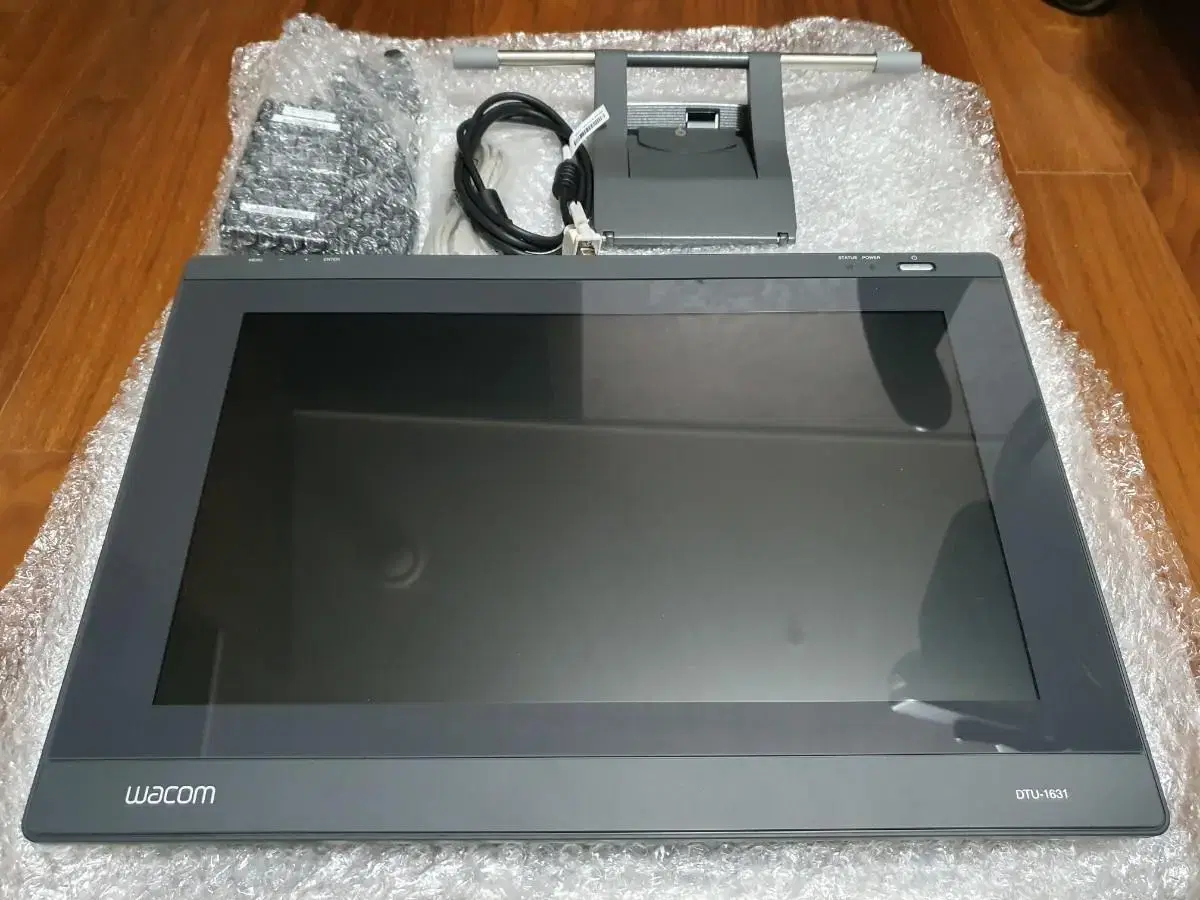 WACOM DTU-1631 /  와콤