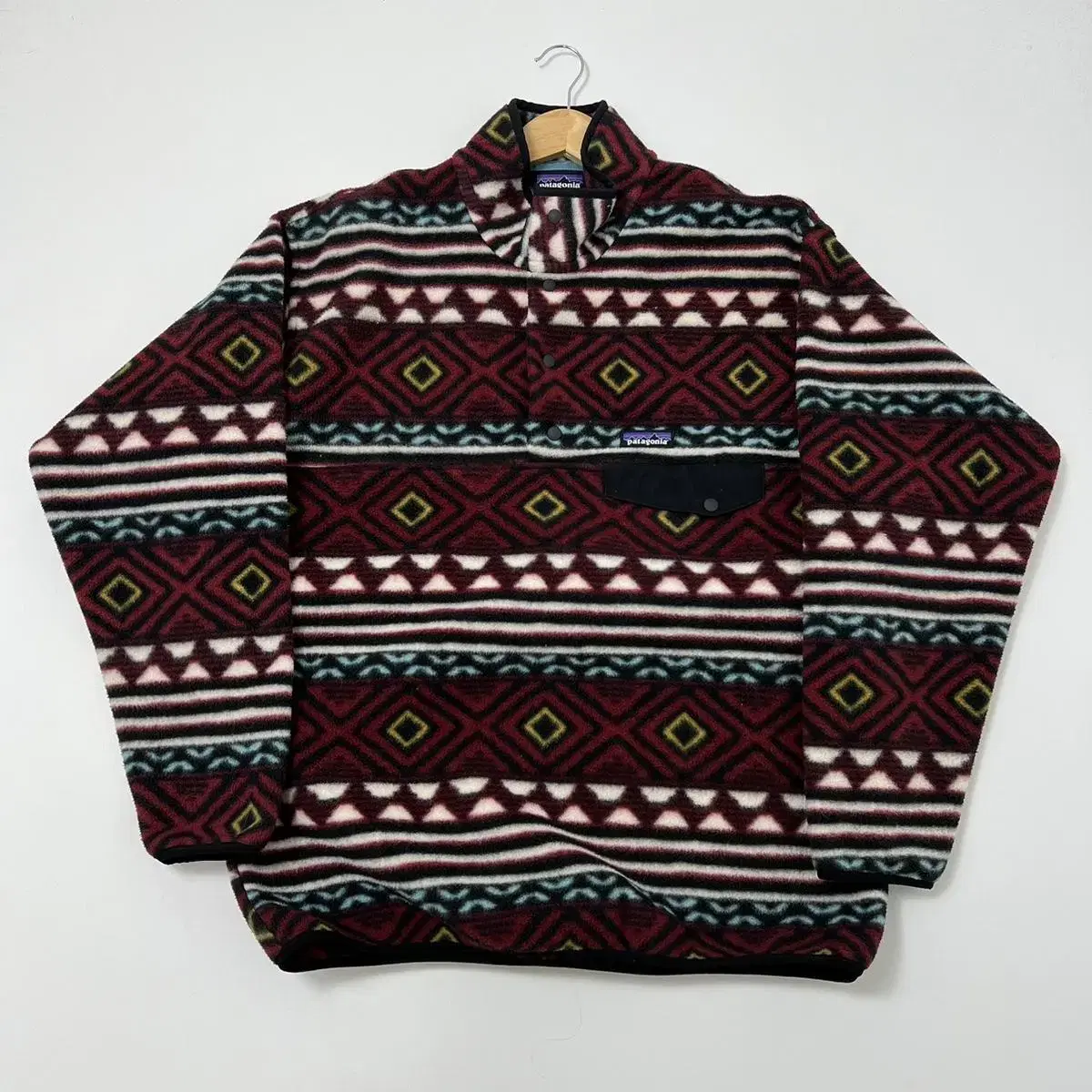 (Free Shipping) Patagonia Patagonia Aztec Snap Cinchilla Furisode