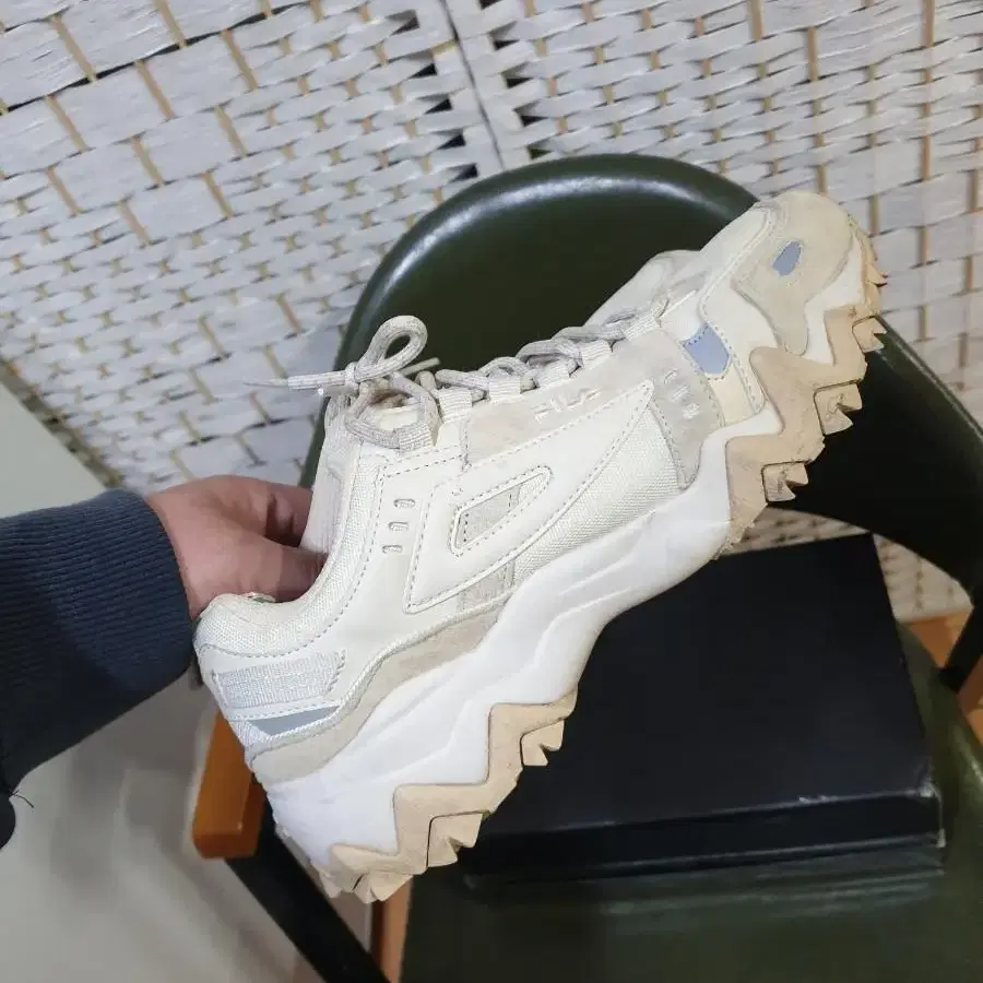 FILA 필라 스포츠 어글리슈즈 260mm