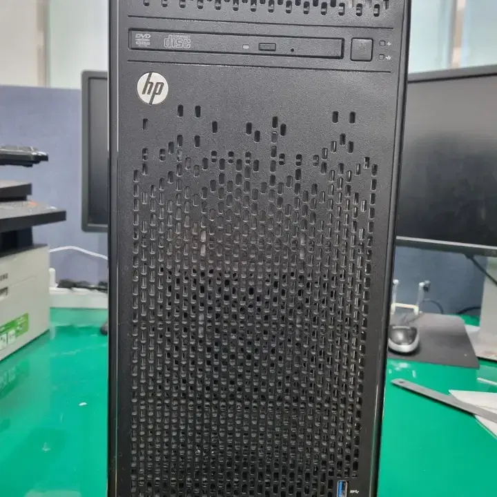 HP 서버 (ML110 Gen9)