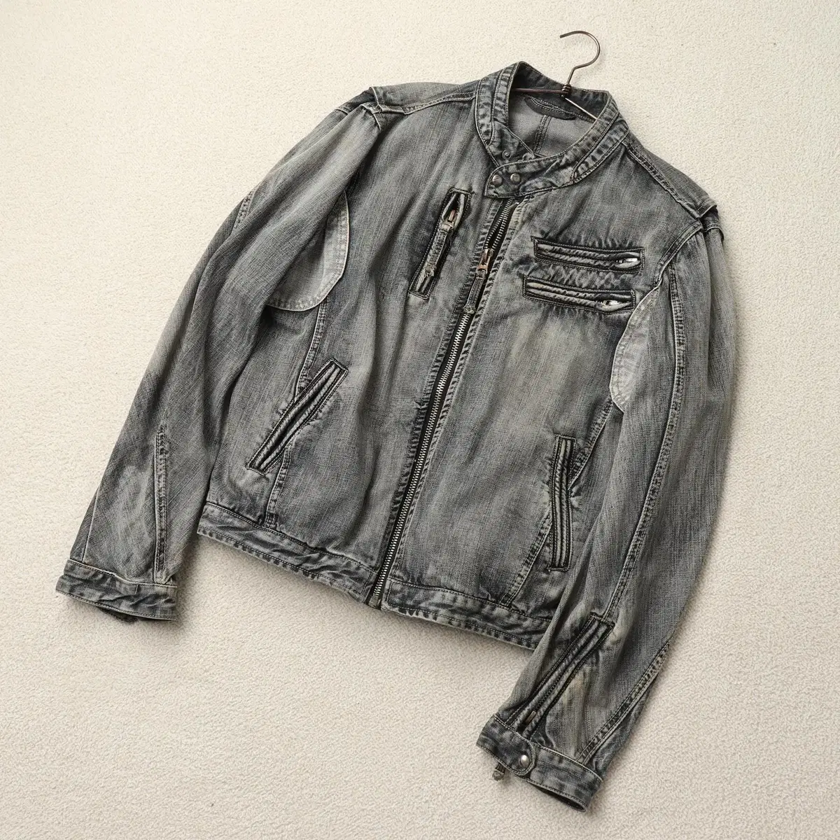 vintage all blacks jean jacket (100)