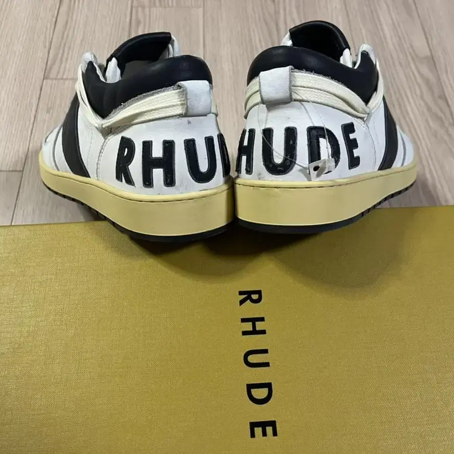 루드 Rhude 리세스 로우 스니커즈