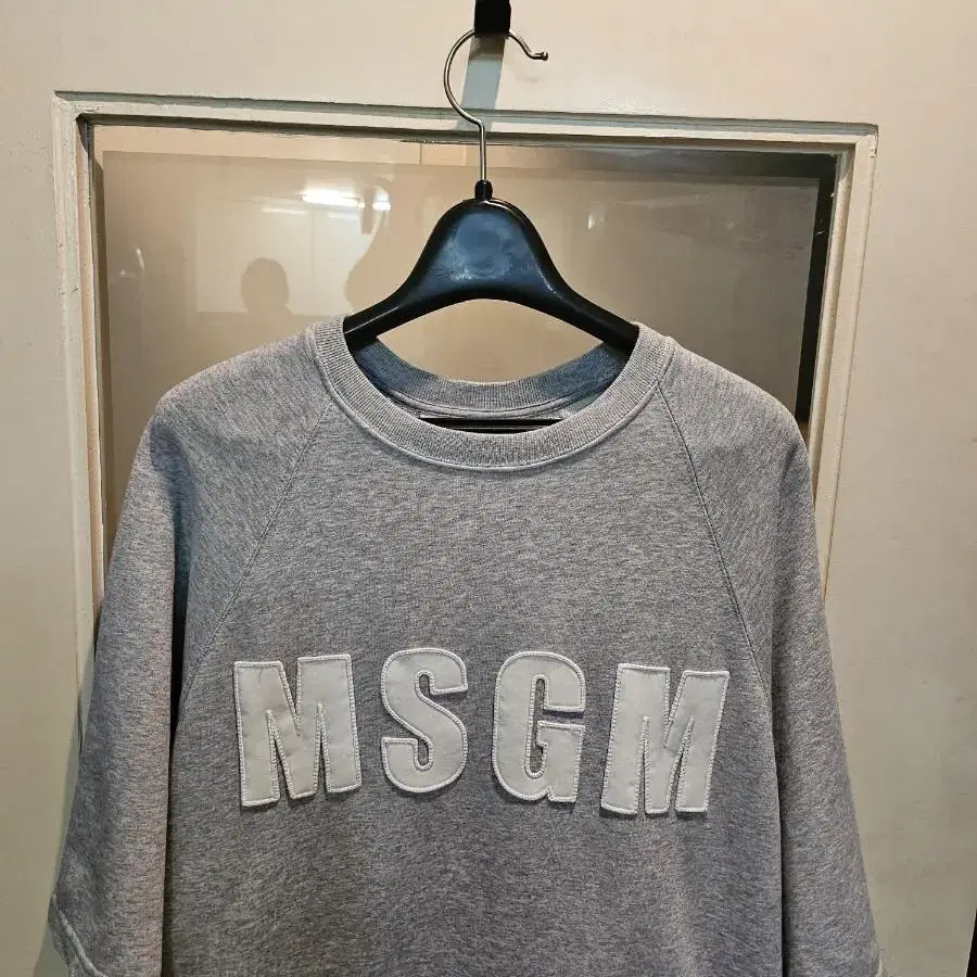 MSGM 오버핏 맨투맨 S