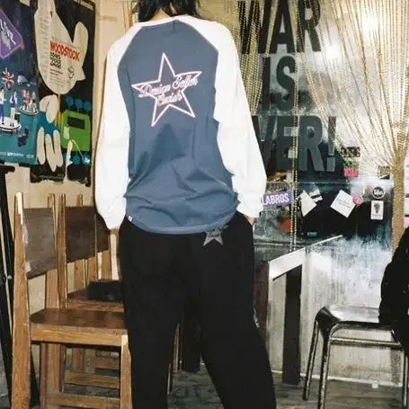 카비시 RAGLAN STAR LOGO LS TEE NAVY