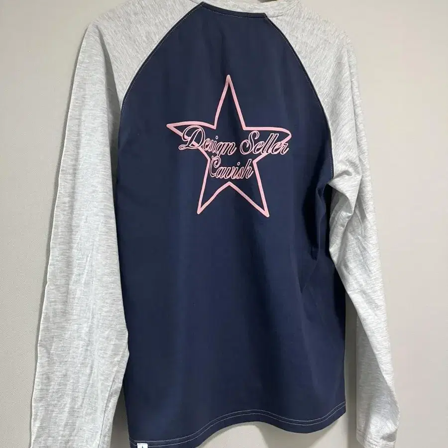 카비시 RAGLAN STAR LOGO LS TEE NAVY