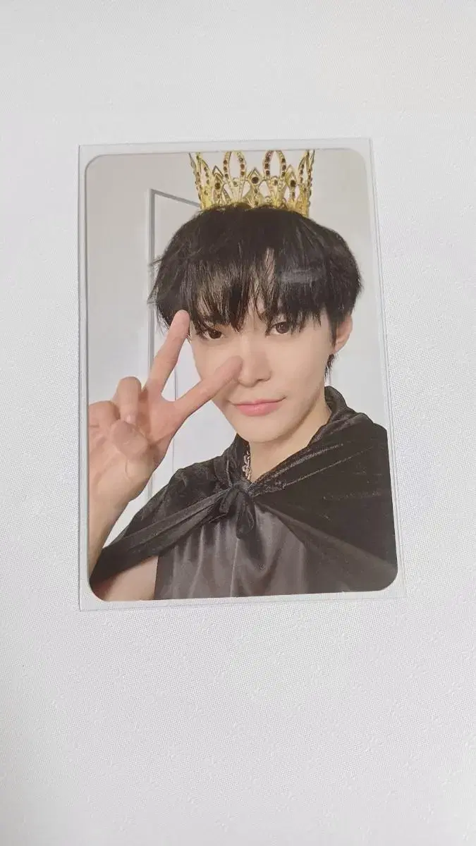 Admission to fanmeetings doyoung photocard wts Sell per