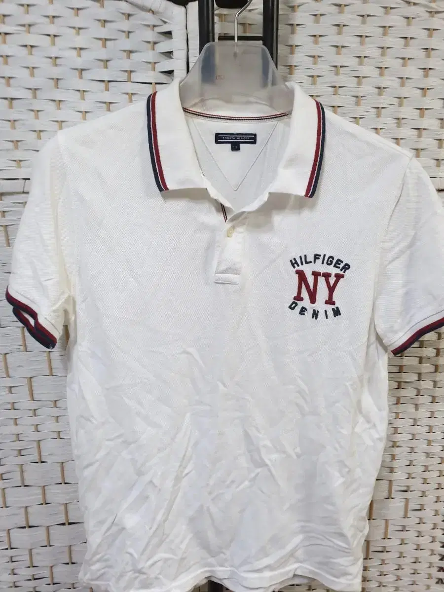 (0793) Tommy Hilfiger Tommy Hilfiger Short Sleeve 176 M Slim