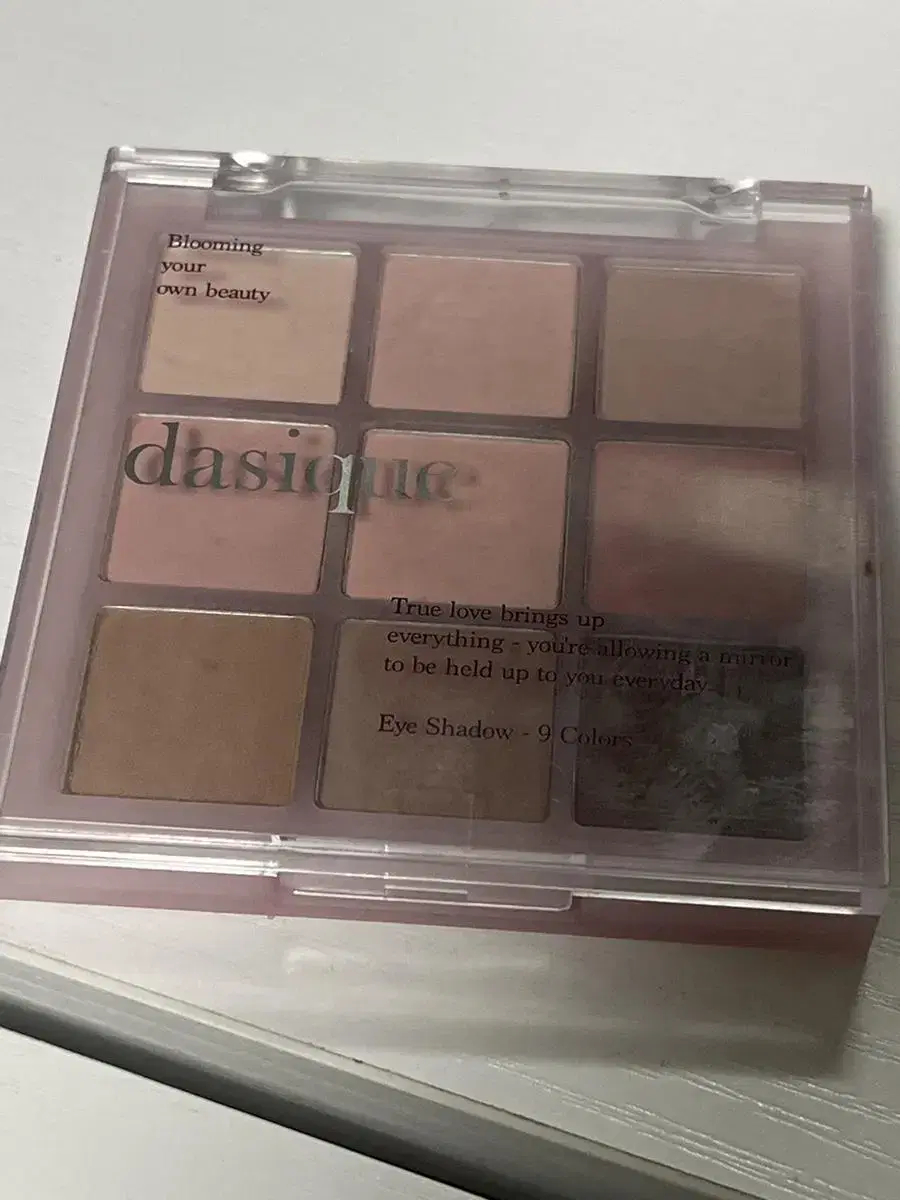 Daisyke Shadow Palette Coolblending