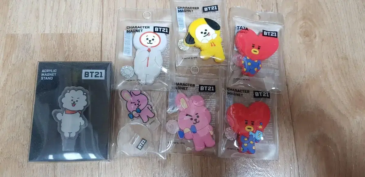 방탄소년단 bt21 마그넷 아크릴스탠드 타타 알제이 치미