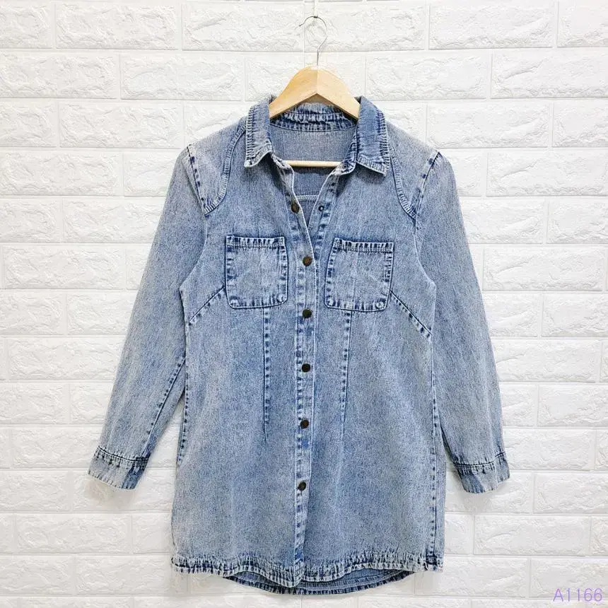 Size 44)) Retro Light Blue Denim Long Shirt (A1166)