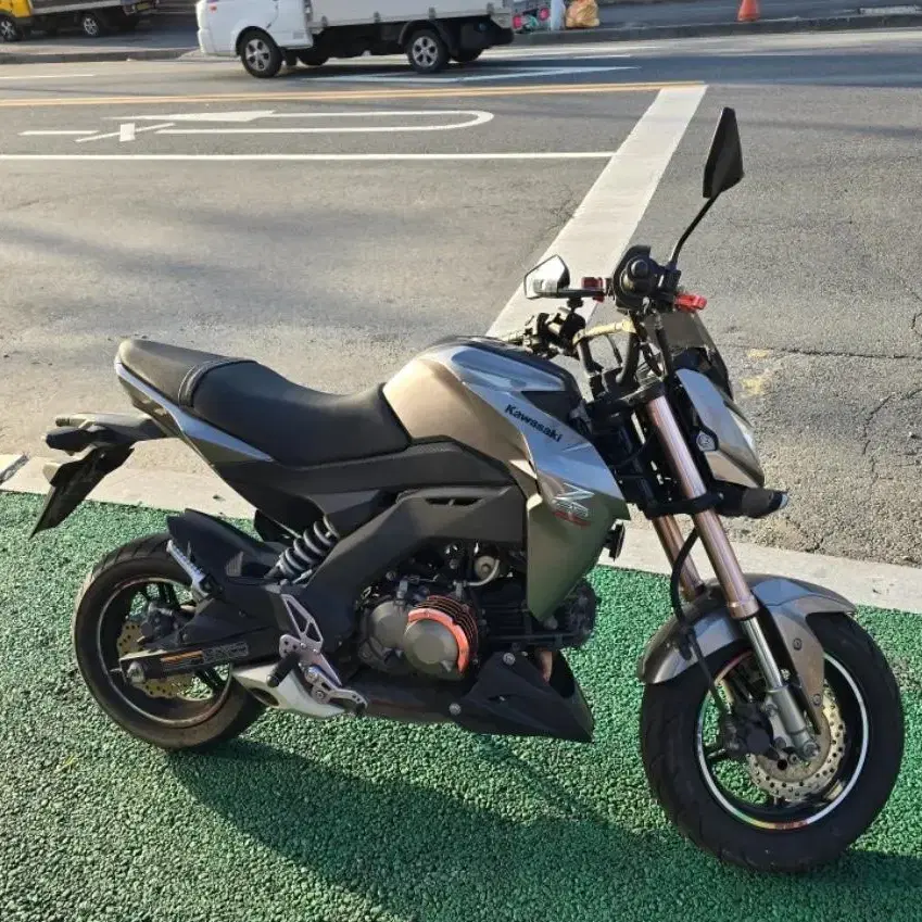 가와사키 zx125