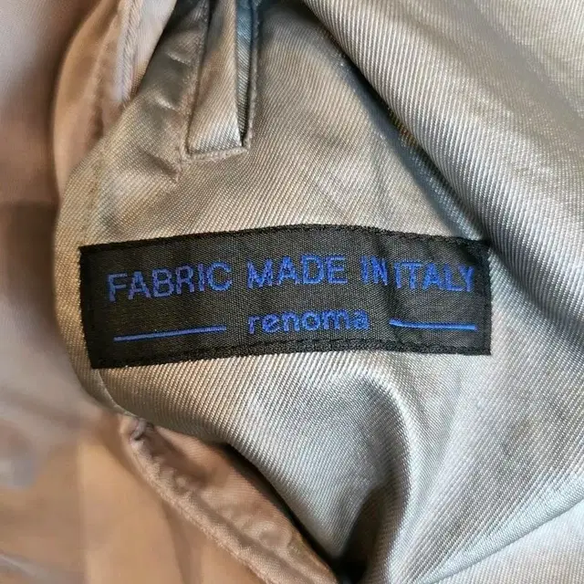 renoma fabric made in italy 유광 실버 트랜치코트