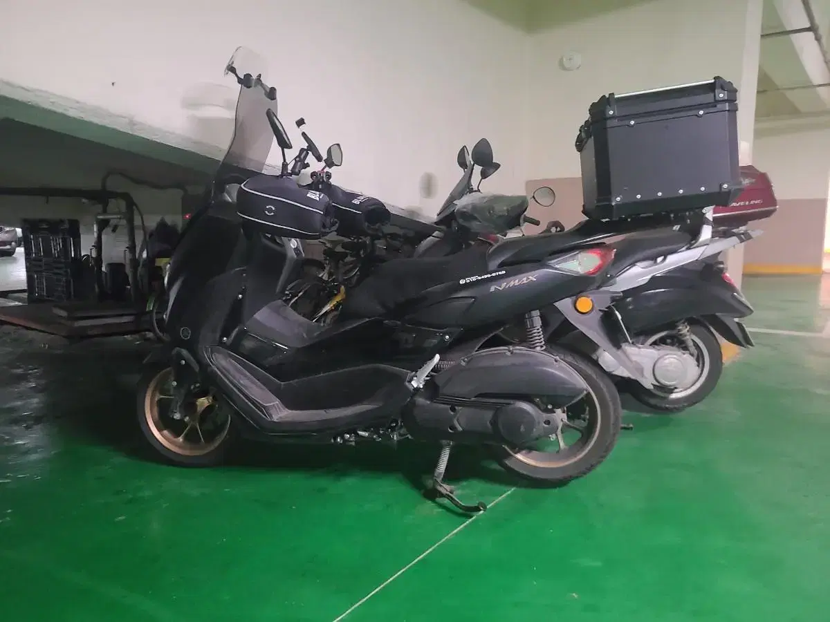 nmax125cc 팝니다,