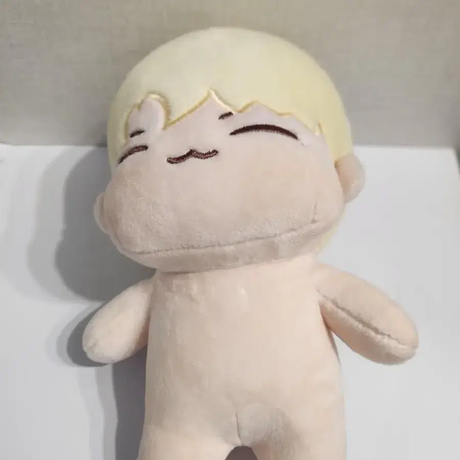 우지 인형 팝니다