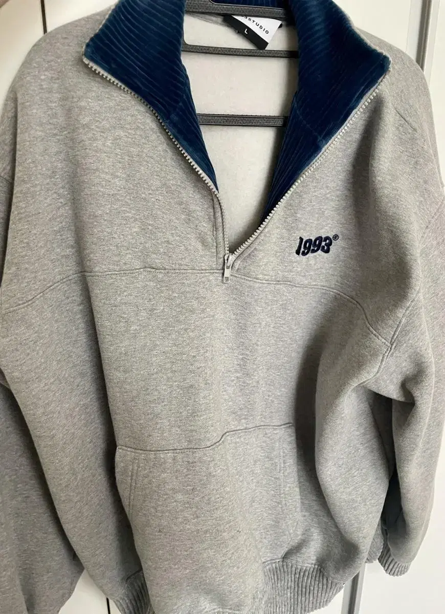 1993Studio Vantage vahn Zip Up Gray