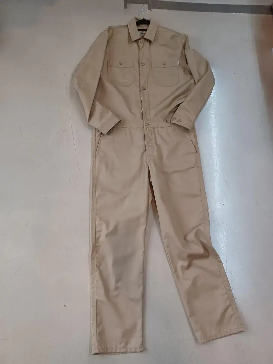 Calhart Coverall Jumpsuit M