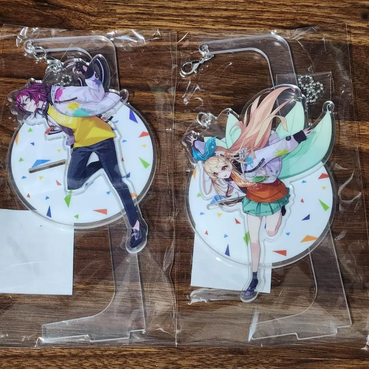 NIJISANJI EN Nijifes acrylic stand wts sells