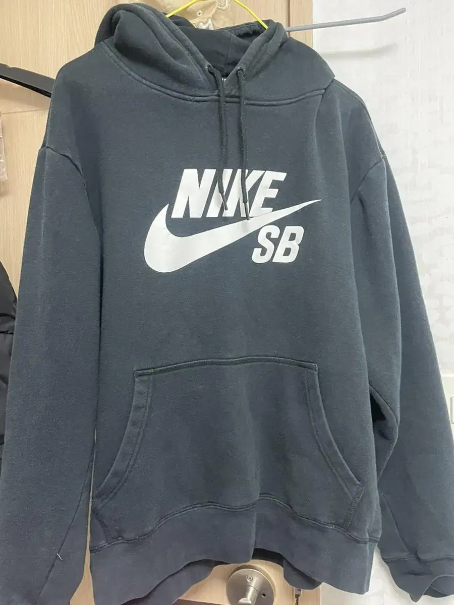 Nike hoodie (price reduction)