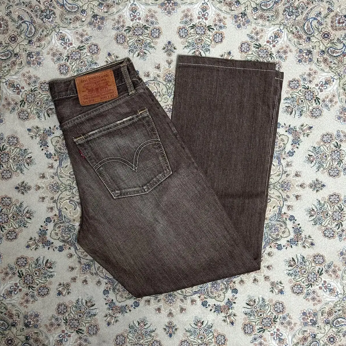 00s Levis 502 Brown Pants