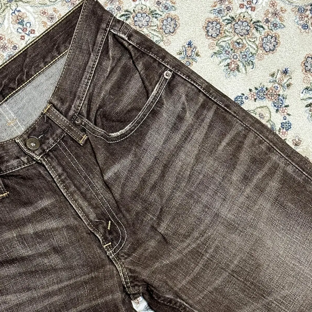 00s Levis 502 Brown Pants